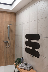 ‘Wow factor’ heating with NEW Fog Towel Warmer by Aestus